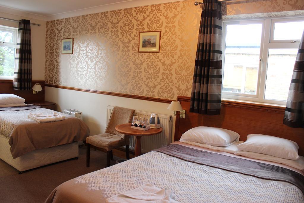 Heatherbank Guest House Барнет Экстерьер фото