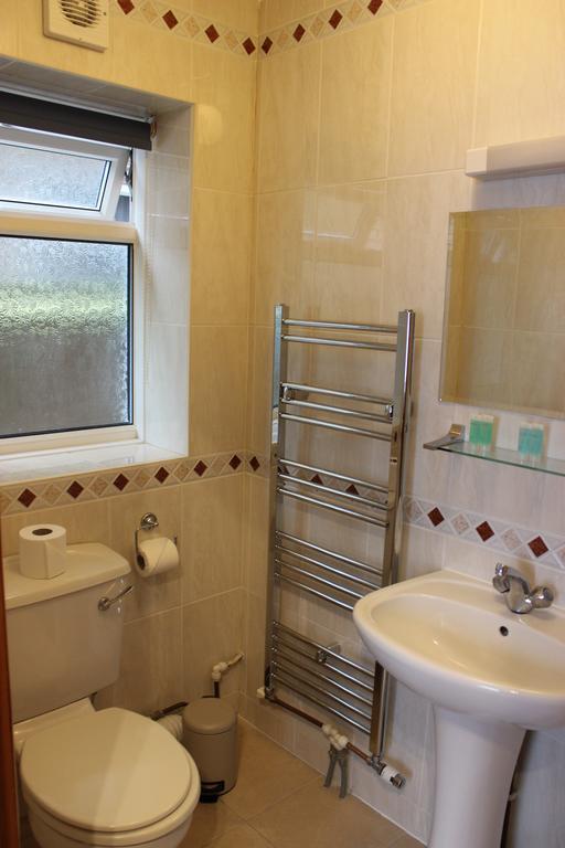 Heatherbank Guest House Барнет Экстерьер фото